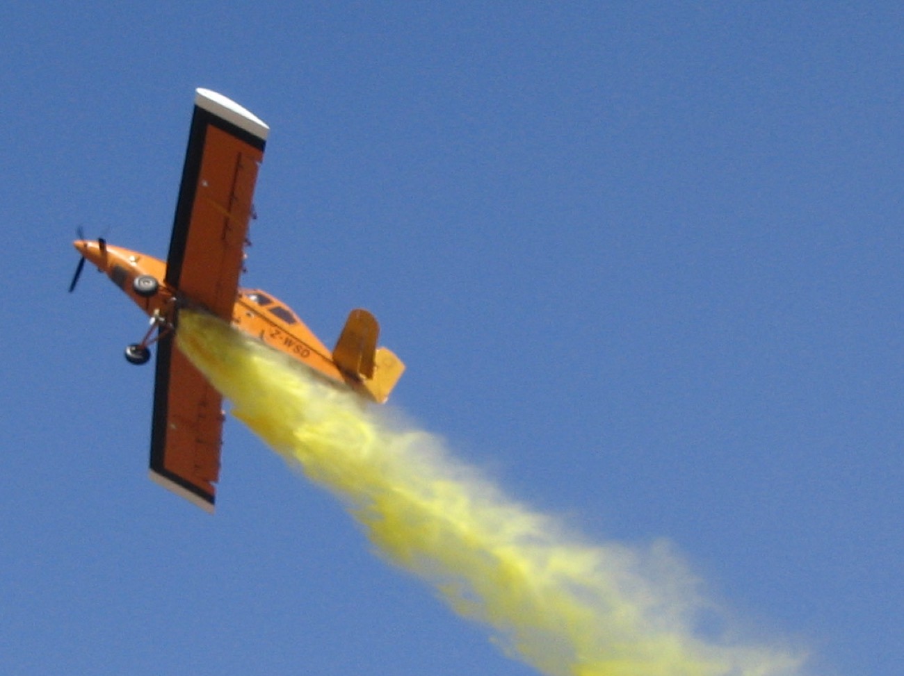 Turbine Thrush running a full spray plume